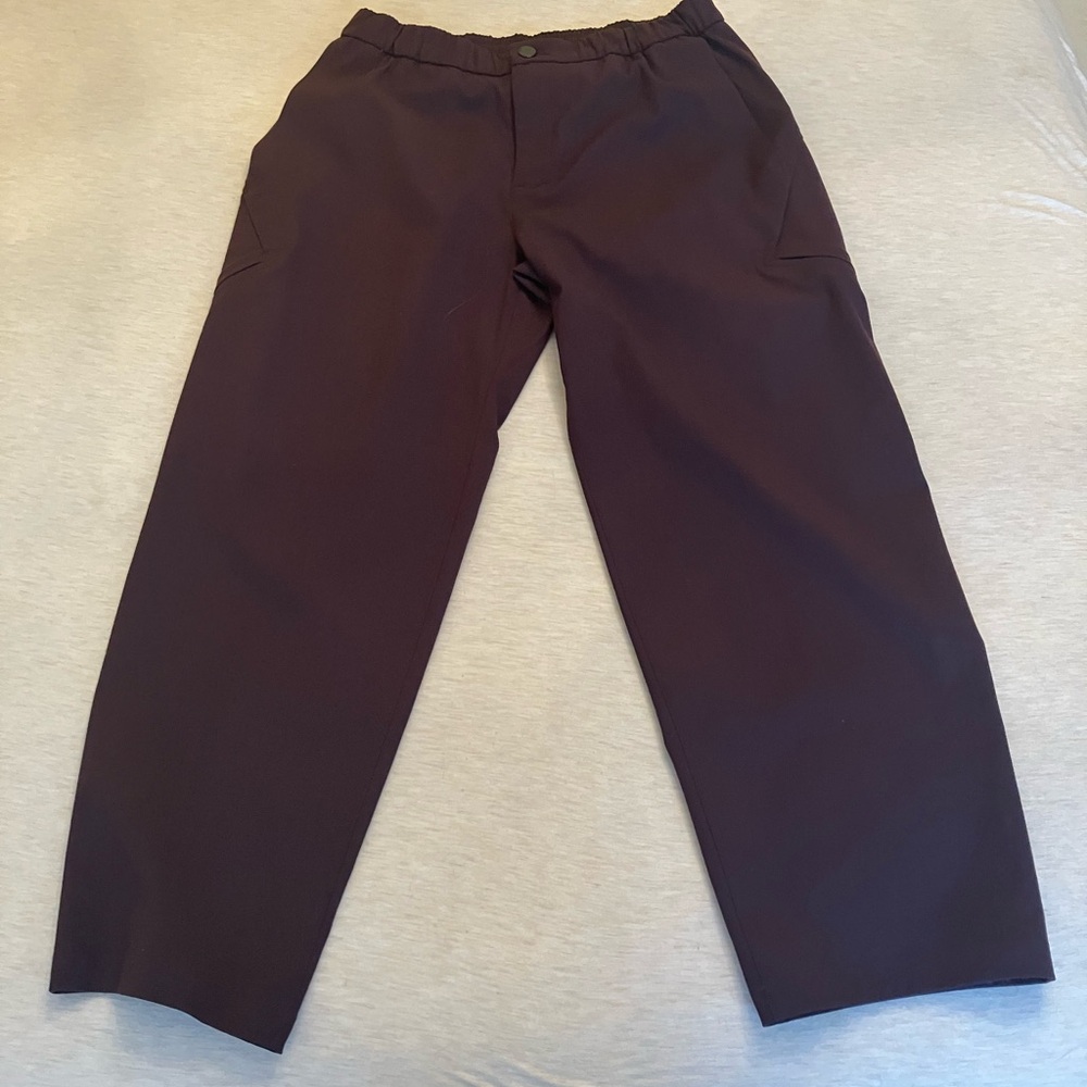 Lululemon crop pants